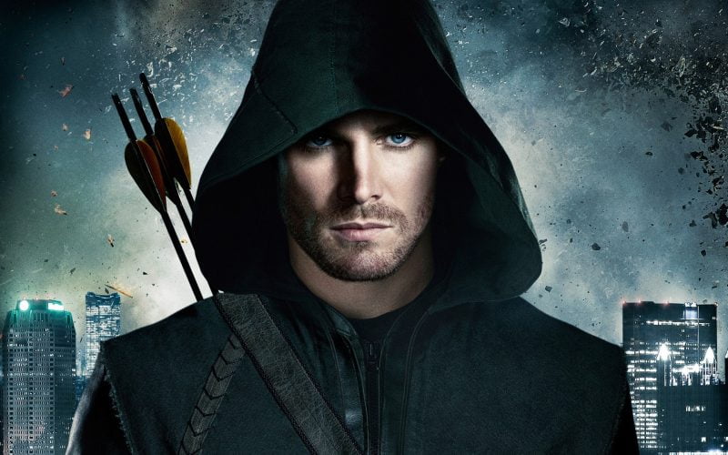 Arrow es una de las grandes apuestas televisivas de The CW que ha conseguido una renovación gracias a su éxito de crítica y audencia.