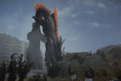 Pelea entre Godzilla y Titanosaurus
